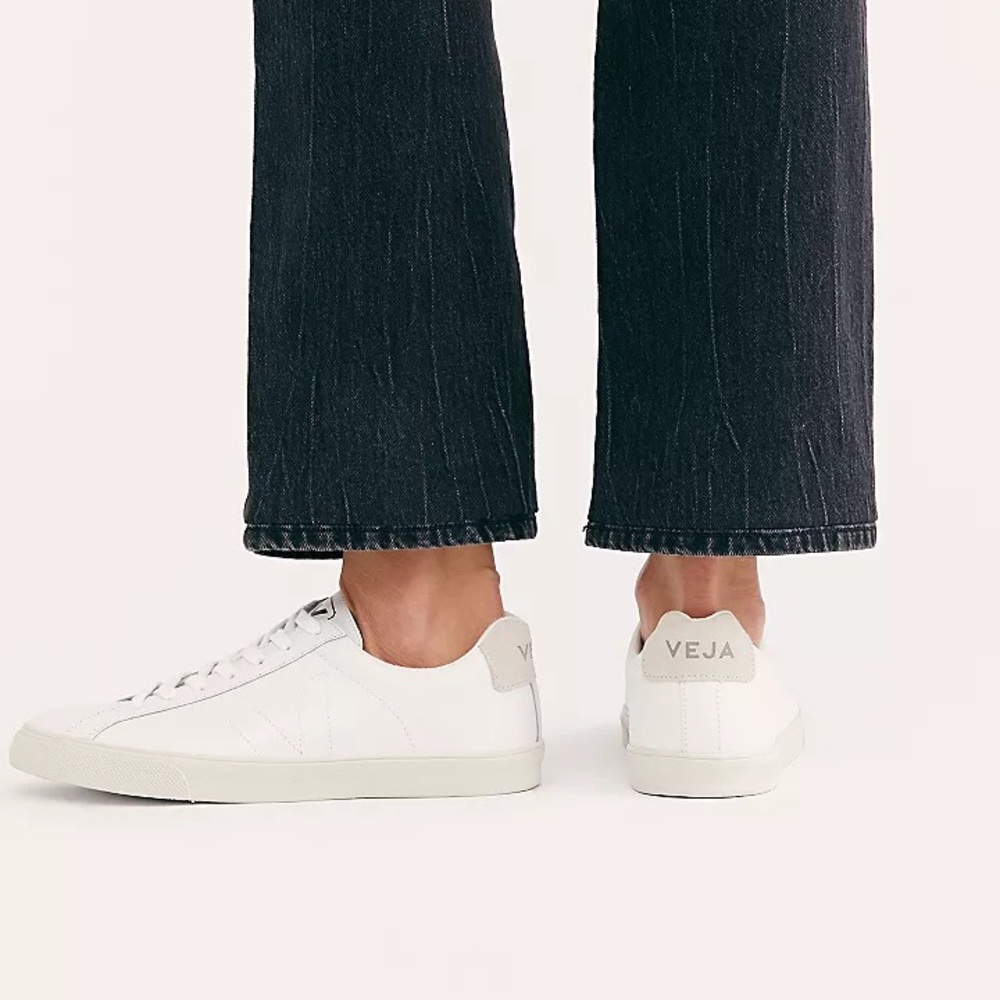 Veja Esplar Velcro Extra White Sneakers